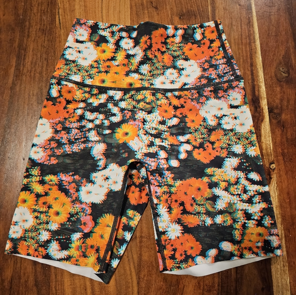 American Eagle Biker shorts